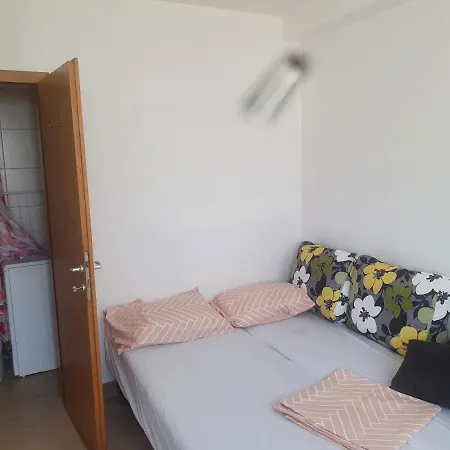 Small Studio Apartamento *